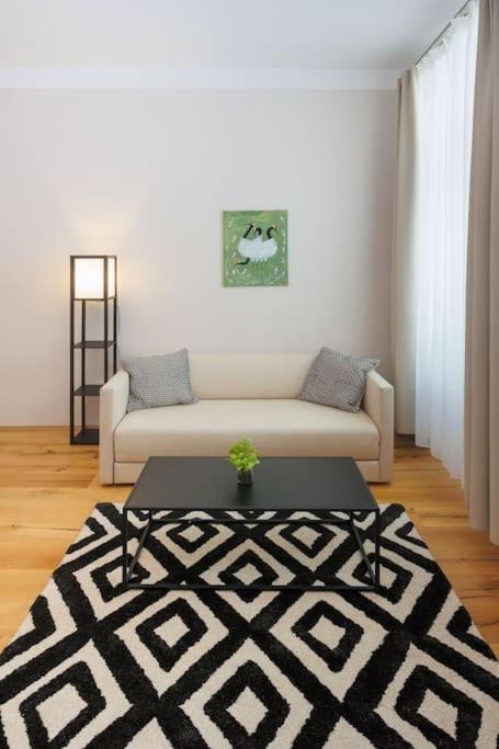 Apartment In Leopoldstadt Vienna Exterior photo