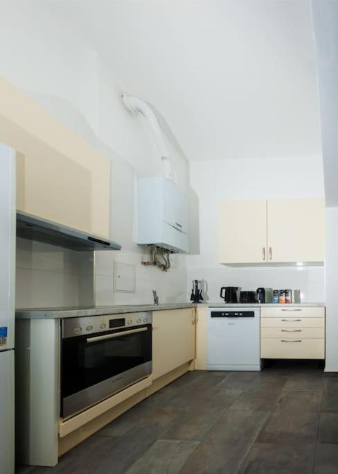 Apartment In Leopoldstadt Vienna Exterior photo